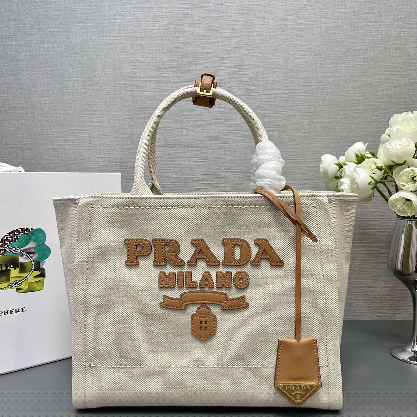Pra*a shopping bags